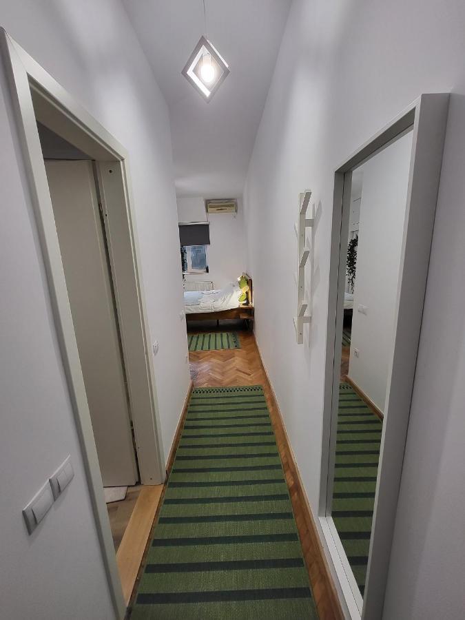 بوخارست Cozy Old Town Apartments - Lipscani المظهر الخارجي الصورة