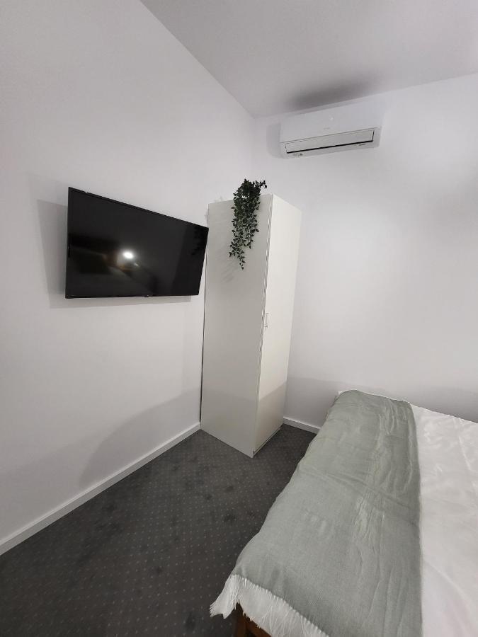 بوخارست Cozy Old Town Apartments - Lipscani المظهر الخارجي الصورة