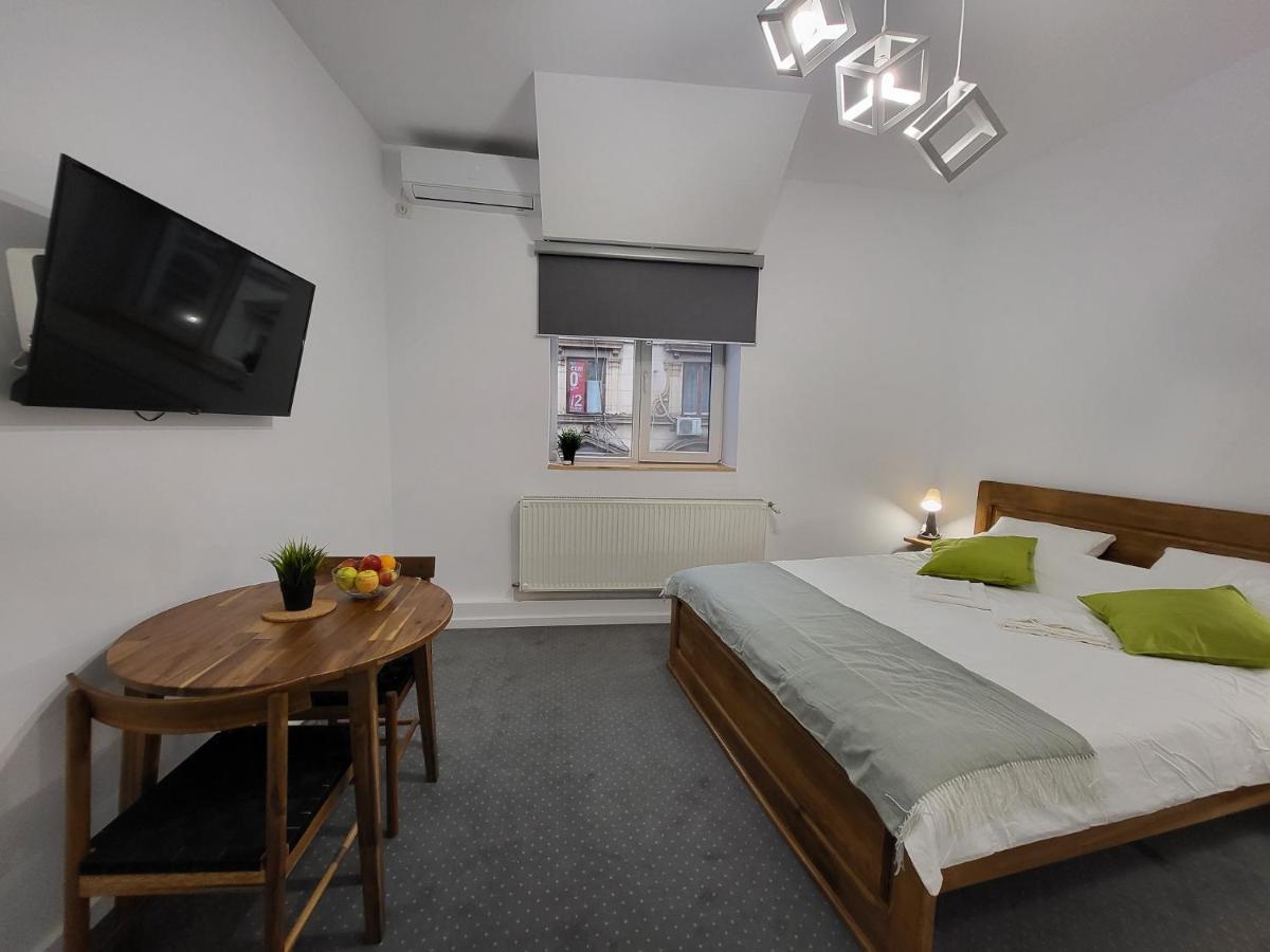 بوخارست Cozy Old Town Apartments - Lipscani المظهر الخارجي الصورة